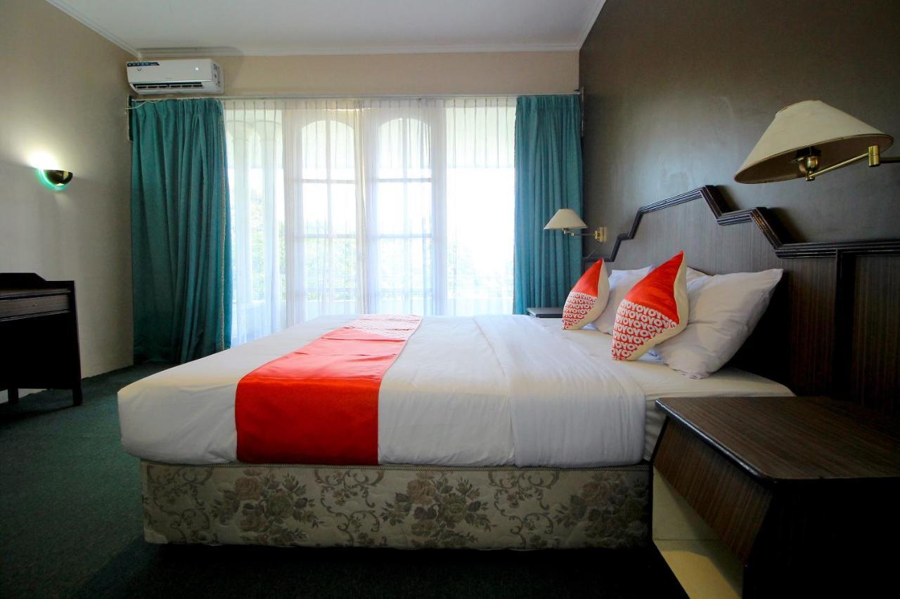 Oyo 2360 Hotel Rio Bengkulu Extérieur photo